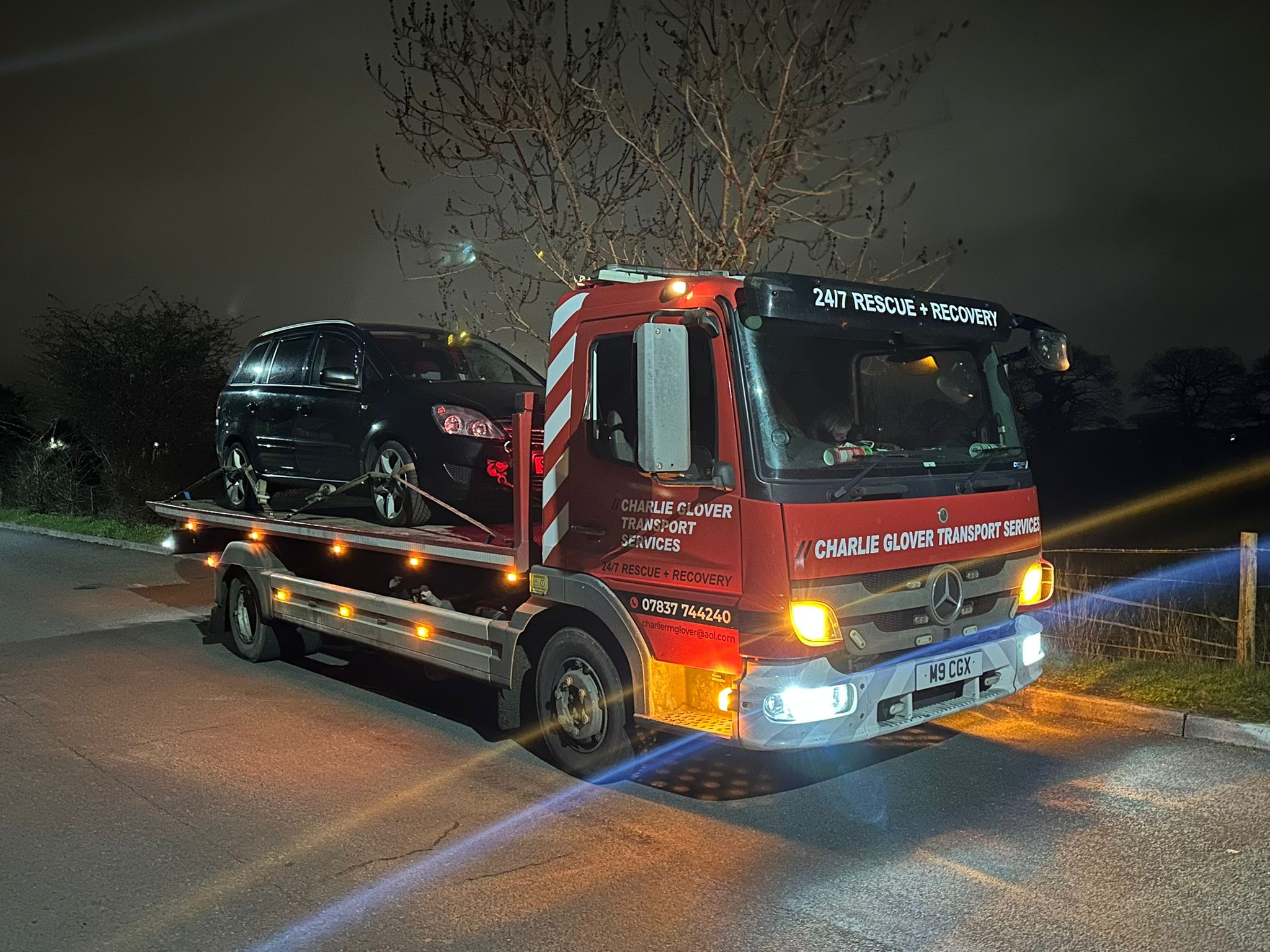 Breakdown Recovery by Charlie Glover Transport LTD